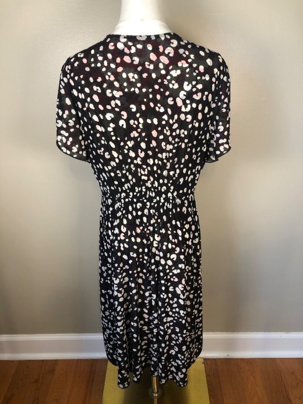 CAbi Gemini  Reversible V Neck Multi Skin Floral Dress Size S Artsy Bohemian - Picture 5 of 11